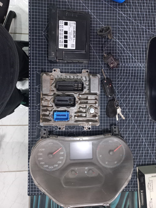 Desinmovilización Chevrolet — Codificación de llave y módulos