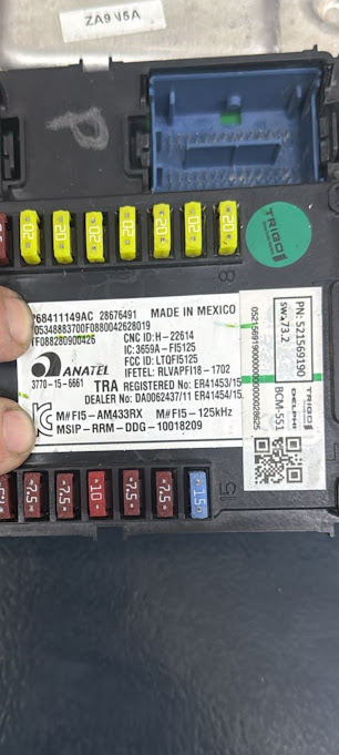 Fusiblera Chrysler / RAM — Reparación de módulo BCM